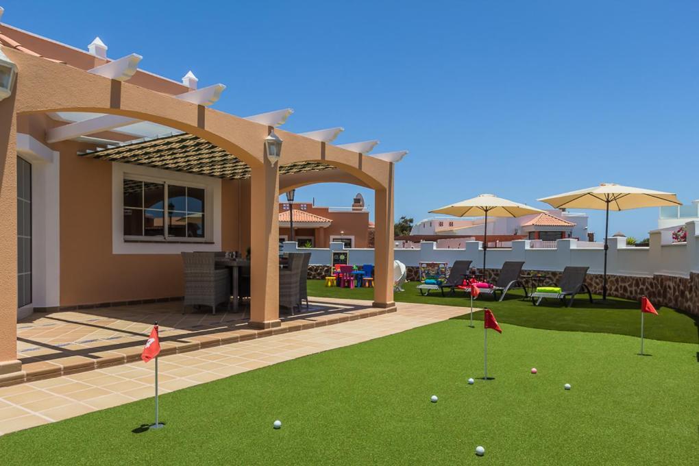 Perfect For Family Holidays With Private Pool, Near Beach And Golf- Villa Ashley Costa De Antigua Zewnętrze zdjęcie