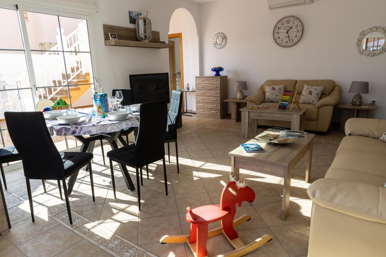 Perfect For Family Holidays With Private Pool, Near Beach And Golf- Villa Ashley Costa De Antigua Zewnętrze zdjęcie